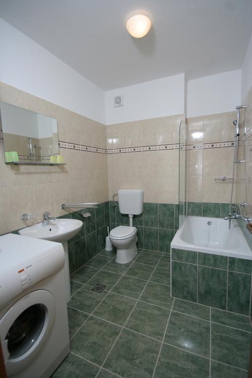Apartments Mavarcica Τρογκίρ Δωμάτιο φωτογραφία